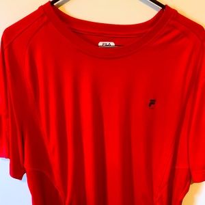 Men’s Fila t-shirt